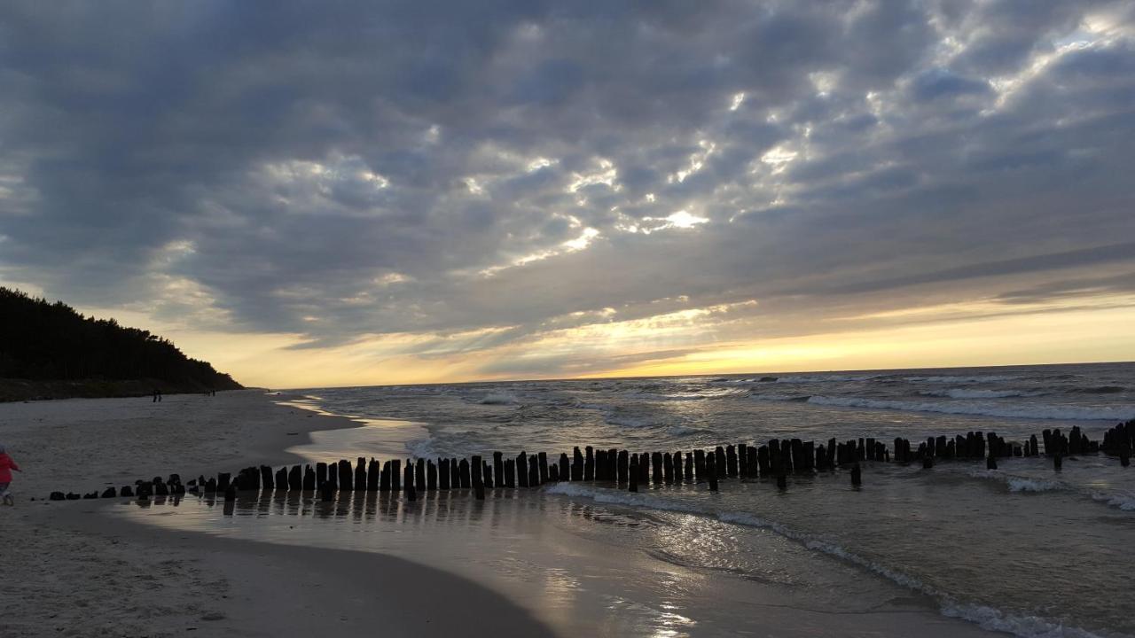 Amber Playa Villa Dębki Buitenkant foto